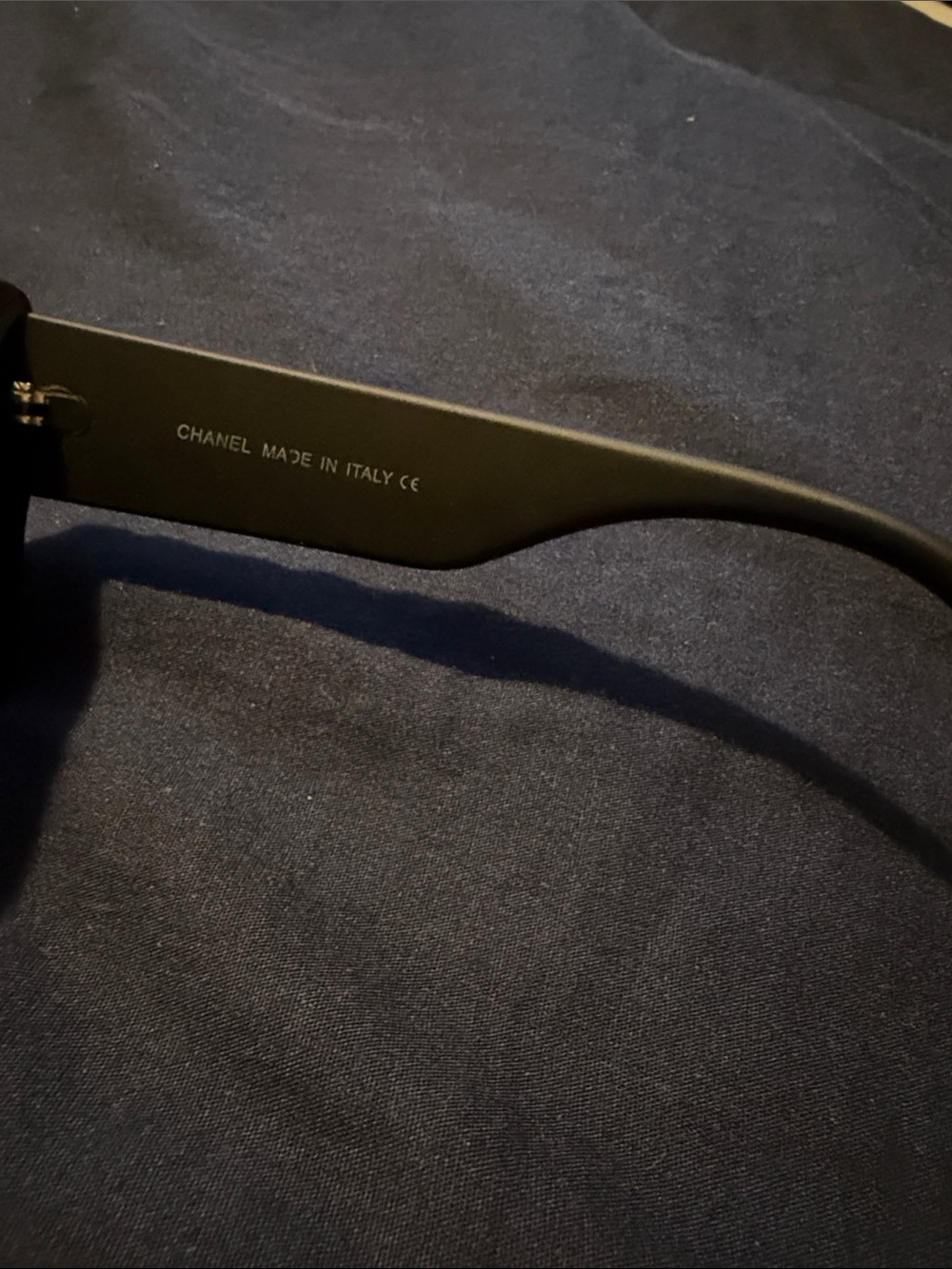 CHANEL Black Quilted Sunglasses with Gold CC Accents - Picture 6 of 9